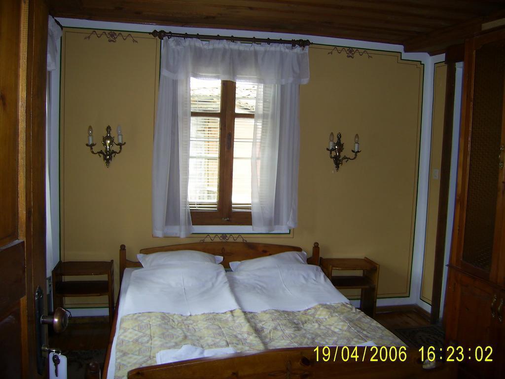 קופריבשטיצה Family Hotel Kalina מראה חיצוני תמונה