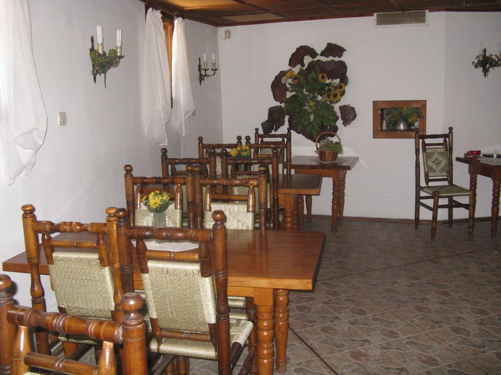 קופריבשטיצה Family Hotel Kalina מראה חיצוני תמונה